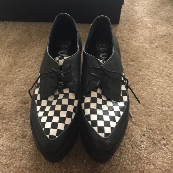 Jeffrey Campbell Shoes - Jeffrey Campbell selectors